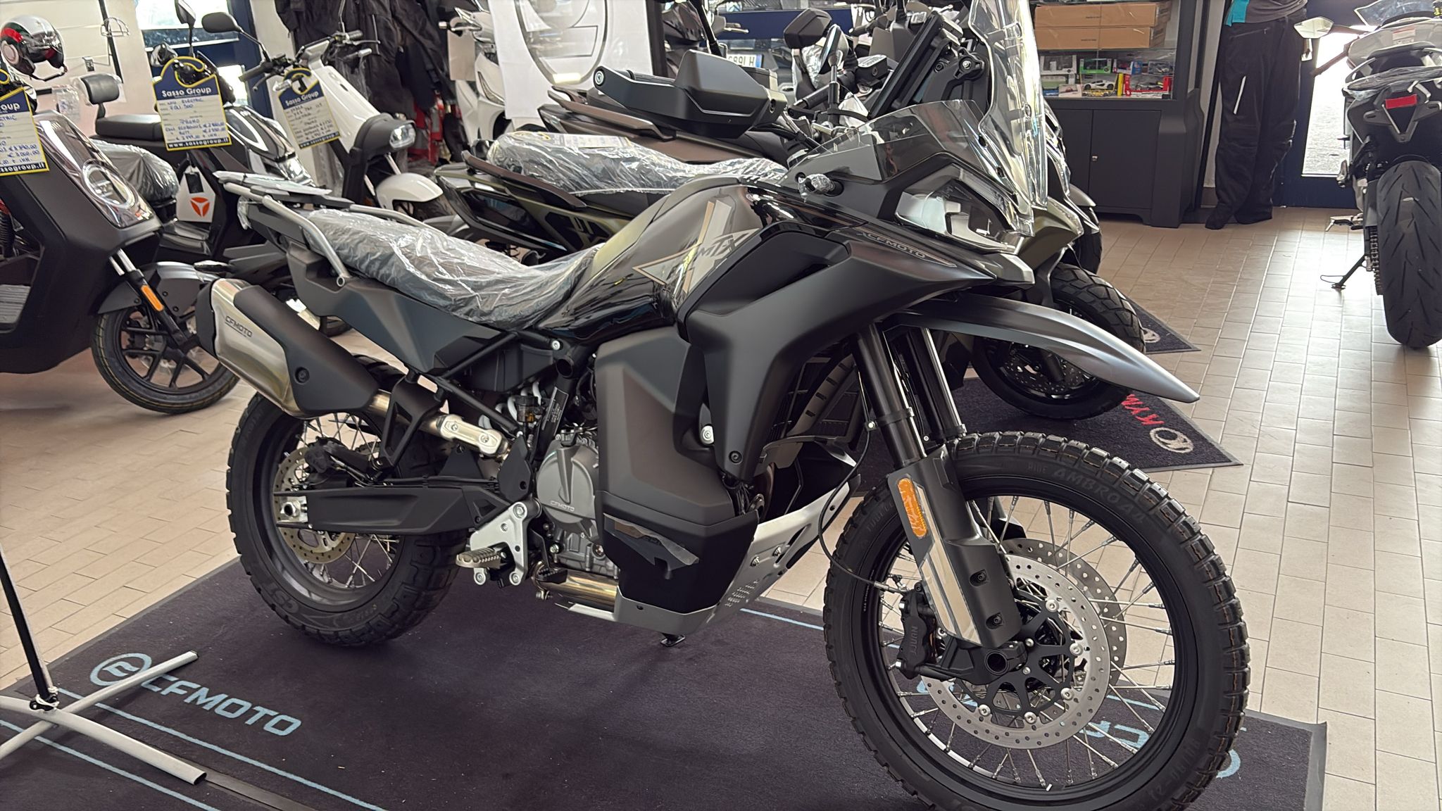 CFMOTO MTX 800